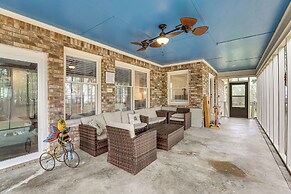 Private Dock + Pool Table: Lake Marion Getaway