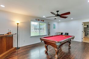 Private Dock + Pool Table: Lake Marion Getaway