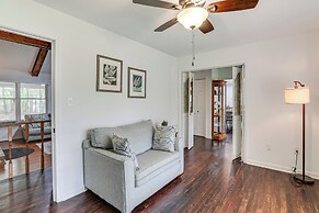 Private Dock + Pool Table: Lake Marion Getaway