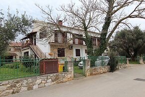 Apartments Rosanna 2