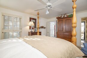 Coastal Casa 2 Bedroom Home