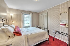 Upscale Escape Game Room & Spa-like Baths 4 Bedroom Home