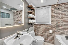 Upscale Escape Game Room & Spa-like Baths 4 Bedroom Home