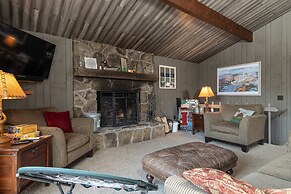 Bear Hill Cabin 4 Bedroom Cabin