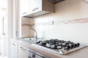 Agostini 9- Bright Flat