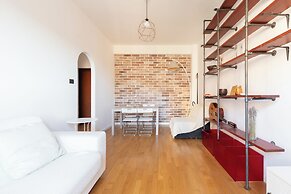 Agostini 9- Bright Flat