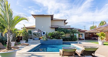 Bz45 Rua das Pedras Casa com Piscina