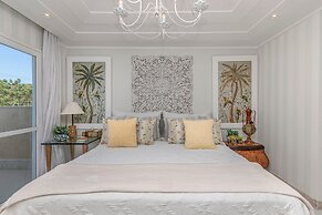 Bz45 Rua das Pedras Casa com Piscina