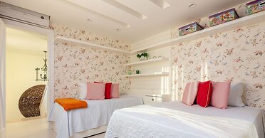 Bz45 Rua das Pedras Casa com Piscina