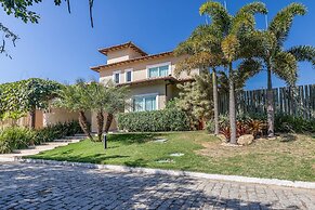 Bz45 Rua das Pedras Casa com Piscina