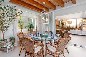 Bz45 Rua das Pedras Casa com Piscina