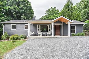 Grey Eagle Cottage with Hot Tub