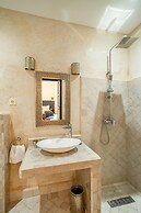 Riad Akasia