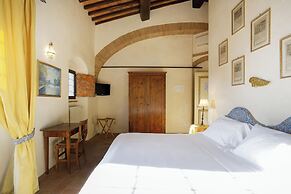 Castello Di Montemasso