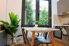 Theo Apartments in Athens Center