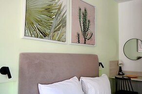Theo Apartments in Athens Center