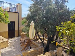 Villa Amoroso - Ospitalità Mediterranea