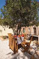 Villa Amoroso - Ospitalità Mediterranea