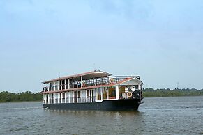 Houseboats By DAE Colombo