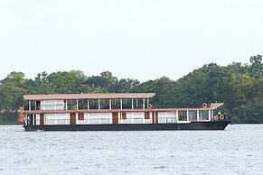 Houseboats By DAE Colombo