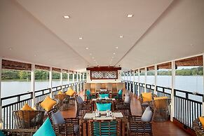 Houseboats By DAE Colombo