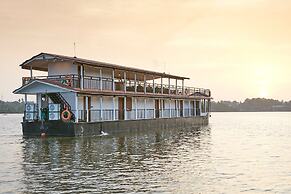 Houseboats By DAE Colombo