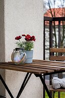 Family - by Kairos Apartments
