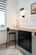 Family - by Kairos Apartments