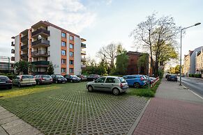 Family - by Kairos Apartments