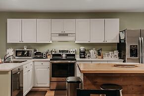 52mbr - Hot Tub - Pets Ok - Generator - Wifi