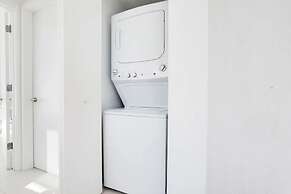 Miami Paraiso Modern Rooftop Pool Walk to Midtown