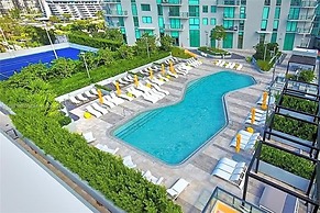 Miami Paraiso Modern Rooftop Pool Walk to Midtown