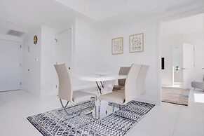 Miami Paraiso Modern Rooftop Pool Walk to Midtown