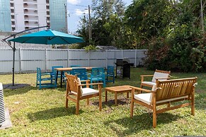 Retro Rewind Stylish Near Design District Miami