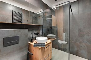 Amber Port 11 by Grand Apartments