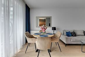 Amber Port 11 by Grand Apartments