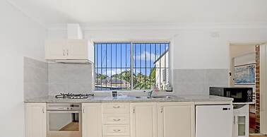 Kozyguru | Ashfield | Cozy 4 Bedroom House