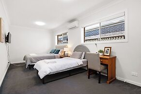 Kozyguru | Austral | Convenient 4 X Ensuite House