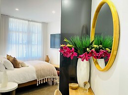 Kozyguru | Botany | 3 Bedroom Designer Holiday Apt