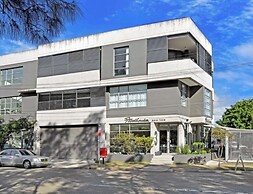 Kozyguru | Botany | 3 Bedroom Designer Holiday Apt