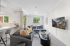 Kozyguru | Camperdown | Cozy 2-Bed Apt + Parking