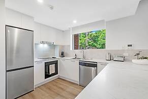 Kozyguru | Camperdown | Cozy 2-Bed Apt + Parking