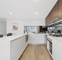 Kozyguru | Campsie | Three Bedroom Home + Parking