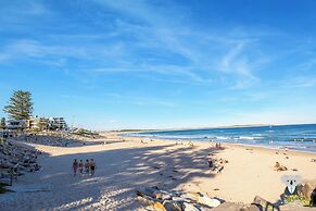 Kozyguru | Cronulla | 1 Bed Apt Next To Beach