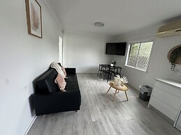Kozyguru | Fairfield 3 Bed House Netflix &Free Parking