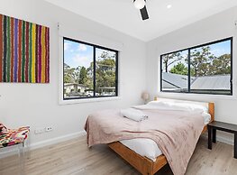 Kozyguru | Glenbrook | Renovated 5 Room House