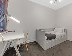 Kozyguru | Glebe | Cozy 2 Bedroom Terrace House