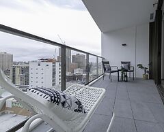 Kozyguru | Haymarket Prime Location Charming 2 Bed