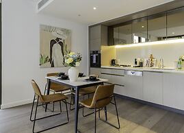 Kozyguru | Haymarket Prime Location Charming 2 Bed