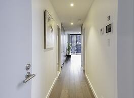 Kozyguru | Haymarket Prime Location Charming 2 Bed